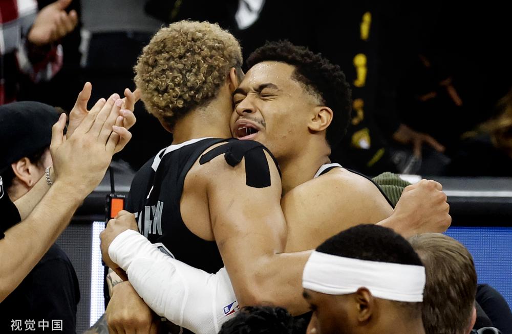 球队的表现 球队的表现